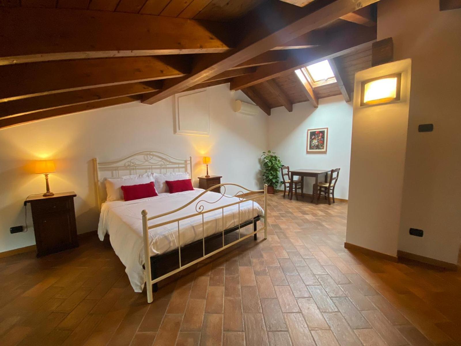 Bed and Breakfast Locanda Corte Ruspecchio Quattro Castella Екстер'єр фото