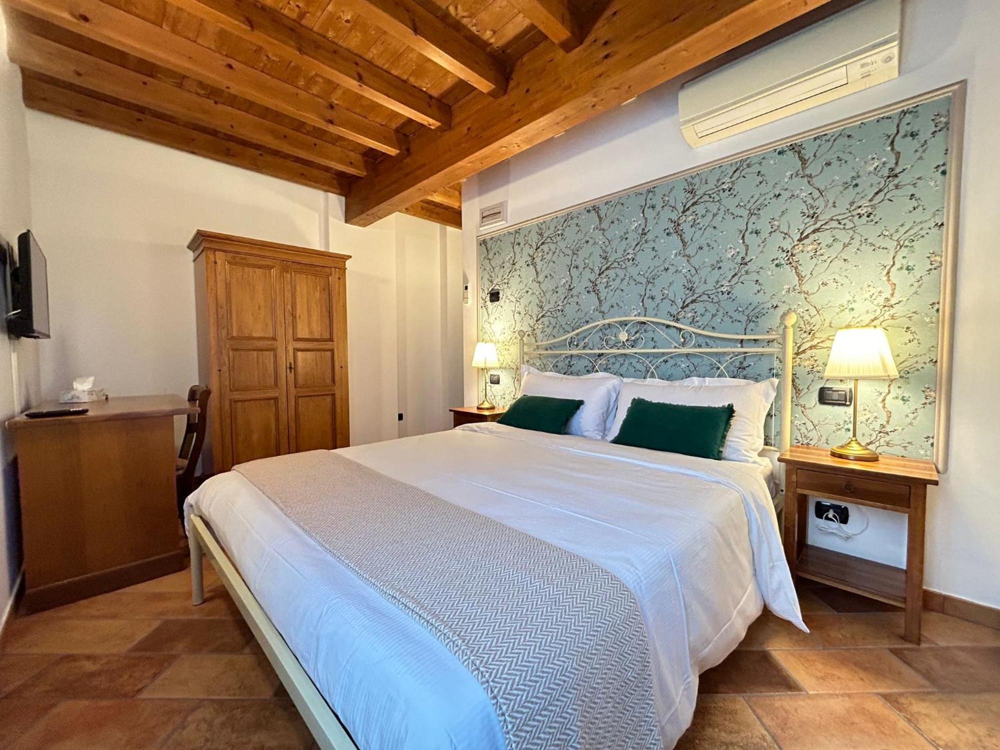 Bed and Breakfast Locanda Corte Ruspecchio Quattro Castella Екстер'єр фото